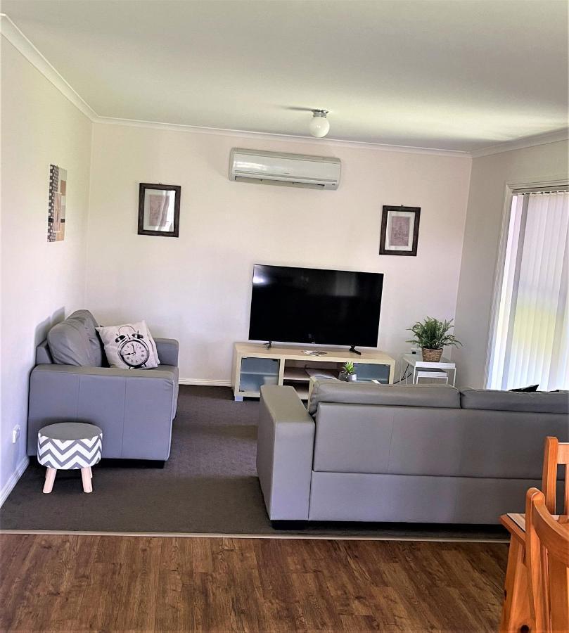 Dbj Holiday Units Малвела Екстер'єр фото