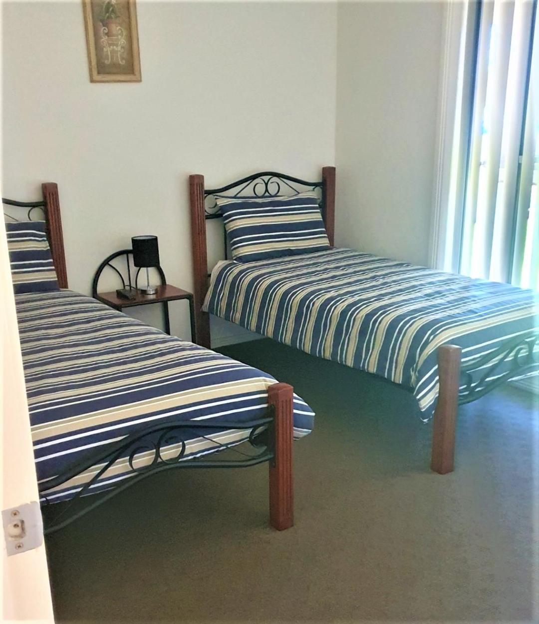 Dbj Holiday Units Малвела Екстер'єр фото